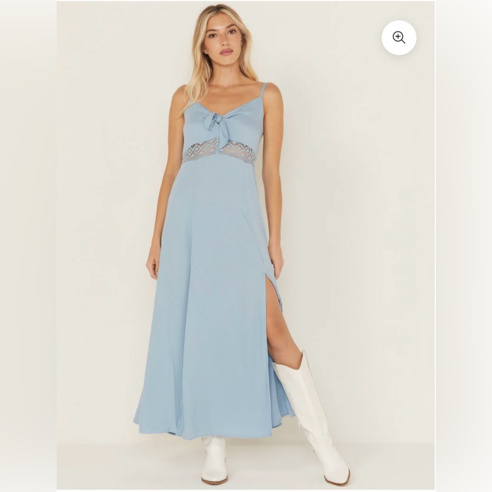 Idyllwind Light Blue Maxi Dress with Lace Detail cutout - new size large